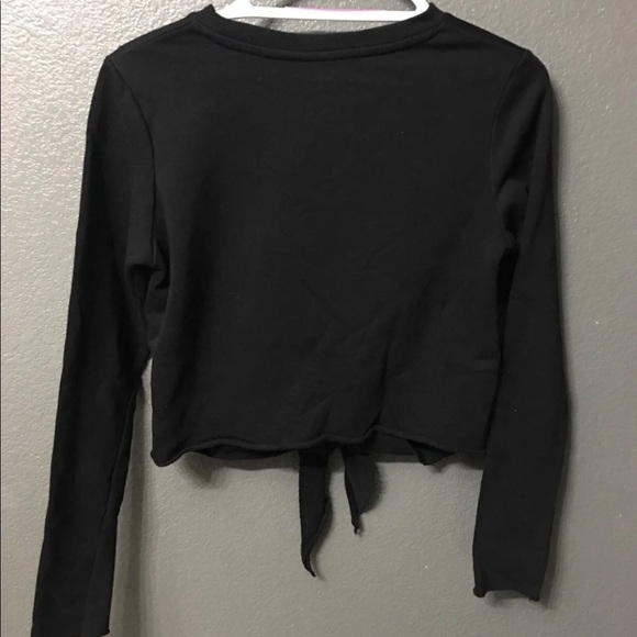 NEW Black Sweater - Picture 2 of 3